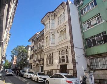 Stunning House with Extensive Facilities in Istanbul