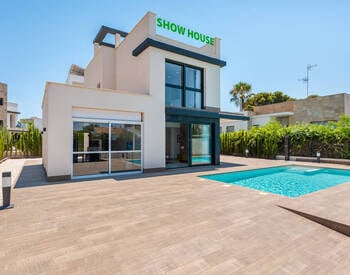 Detached Villas Close to the Beach in Guardamar Cartagena 2