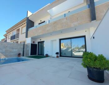 Villas De 3 Dormitorios Con Piscina En San Pedro Del Pinatar 1