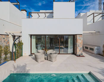 Santa Rosalía Murcia'da Güneye Bakan Bahçeli Şık Evler 1