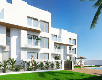 شقق في مجمع سكني يضم مسبحًا في لوس الكازاريس 3