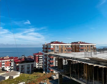 Trabzon'da Site İçinde Deniz Manzaralı ve Ferah Daireler 1