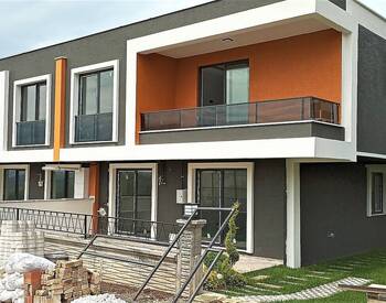 Duplex Detached Villas with Private Gardens in Bursa Gemlik 1