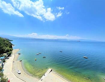 2-bedroom Property with Panoramic Sea View in Bursa Gemlik 1