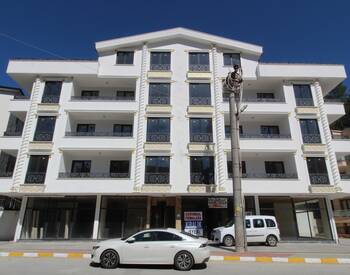 Well Located Real Estate with Turkish Bath in Yalova Termal 1