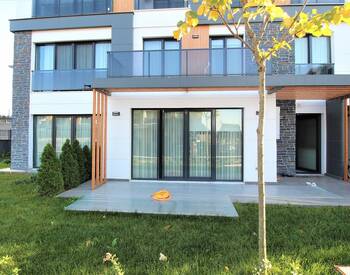 Duplex Properties in Sea View Complex with Security in Yalova 1