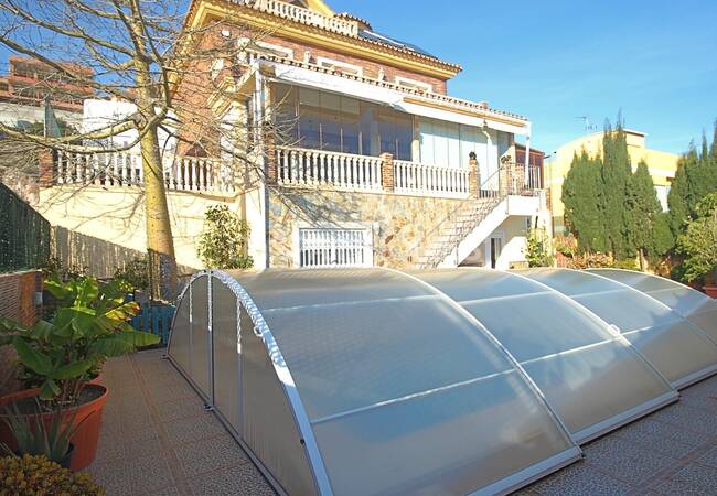 Benalmadena'da Avantajlı ve Yüksek Konumda Müstakil Villa 5