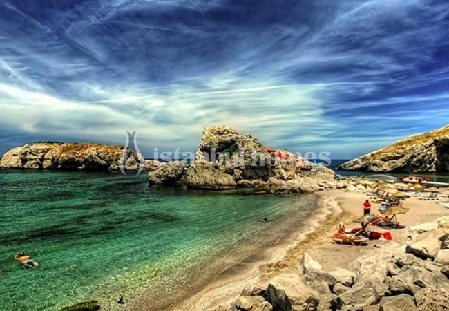 位于伊斯坦布尔 Sile 低层建筑群的自然景观公寓 6