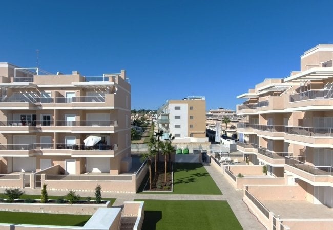 Mediterranean-style Apartments in Orihuela Costa 1