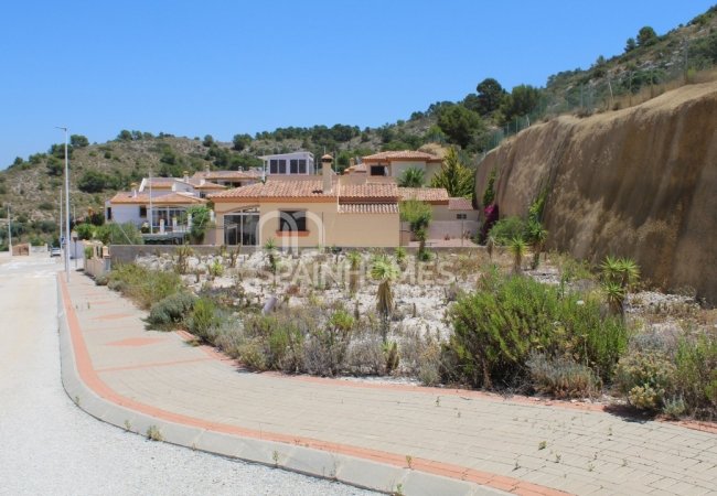 Lands in Hondon De Las Nieves, Costa Blanca 40 Km to the Sea 2