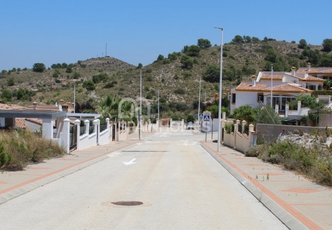 Lands in Hondon De Las Nieves, Costa Blanca 40 Km to the Sea 12