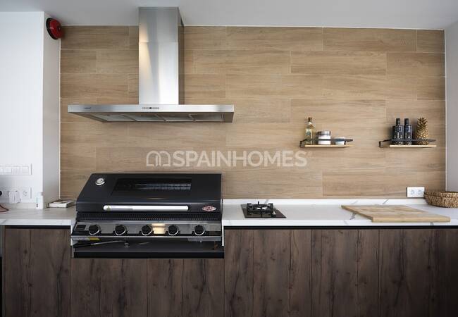 Stylish House with Luxurious and Spacious Design in Albacete 16