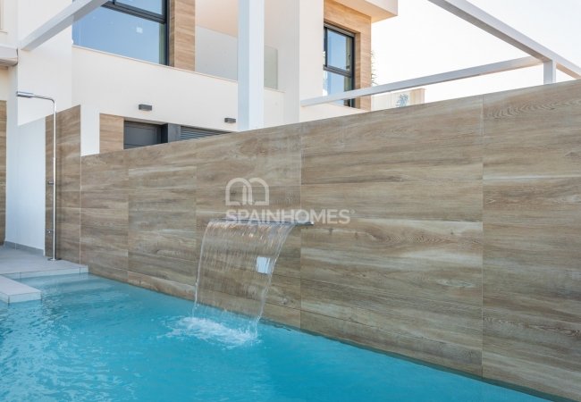 Family-friendly Townhouses in Rojales, Alicante 6