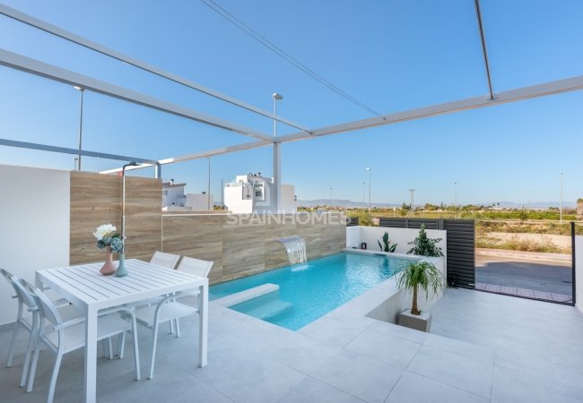 Family-friendly Townhouses in Rojales, Alicante 2