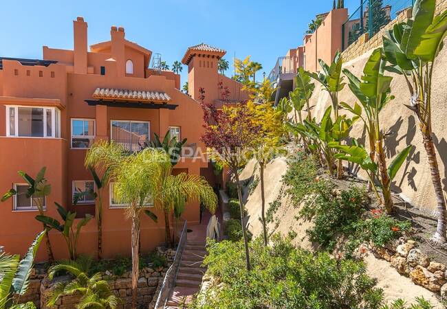 Apartments with Solarium in the Heart of the Golf Valley in Marbella 7