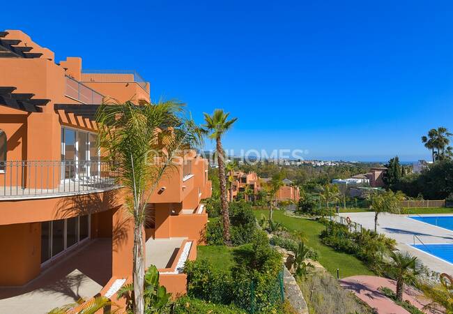 Apartments with Solarium in the Heart of the Golf Valley in Marbella 3