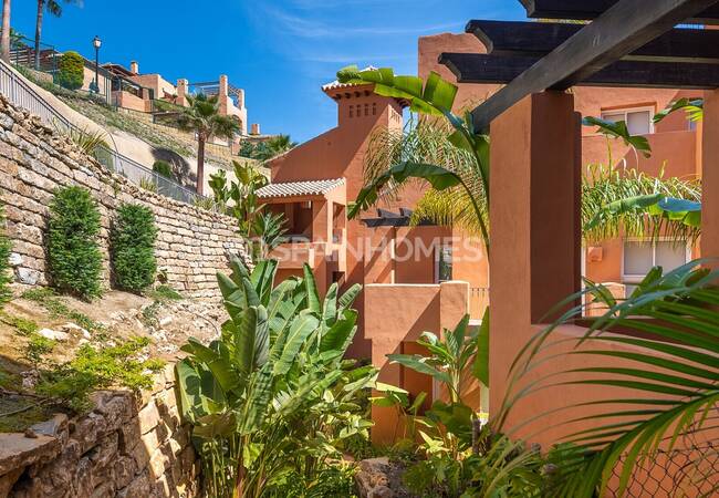 Apartments with Solarium in the Heart of the Golf Valley in Marbella 6