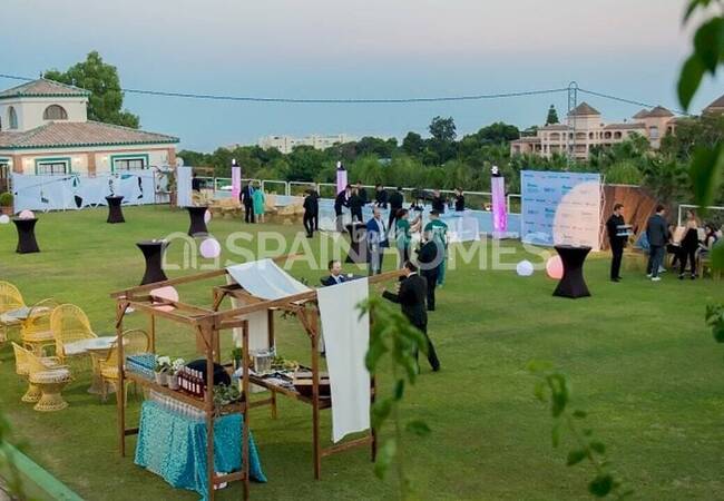 Commercial Investment Property in Benalmádena for Hotel or SPA 5