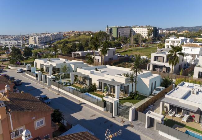 Nouvelles Villas Modernes Haute Technologie À Torre Del Mar 1