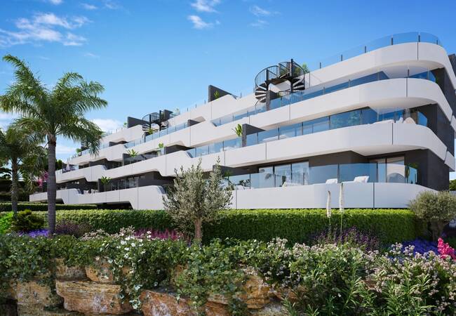 Estepona'da Şehir Manzaralı Yüksek Kalite Daireler 1