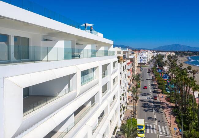 Beachfront Apartments with Smart Home System in Estepona 1