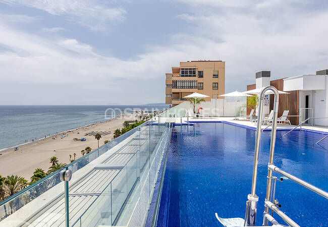 Estepona Málaga'da Denize Sıfır Konumda Lüks Daireler 15