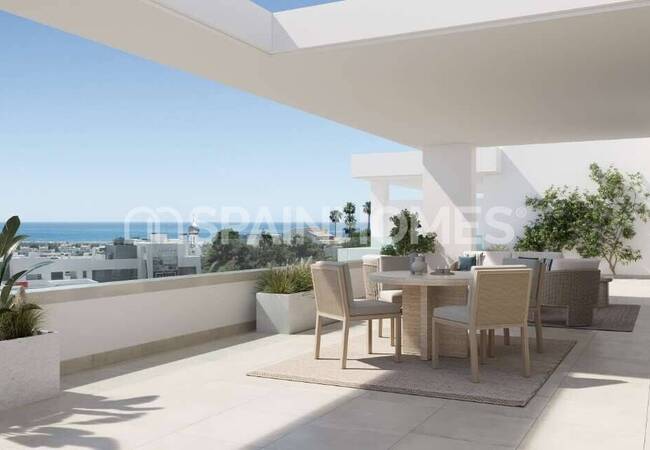 Apartamentos En Estepona En Un Complejo Residencial Con Sala De Cine