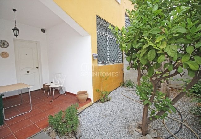 Benalmadena'da Uygun Fiyatlı 3 Katlı Yarı Müstakil Ev 5