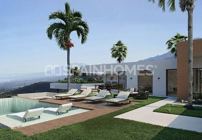 Marvelous Contemporary Designed Villa with Pool in Marbella 1