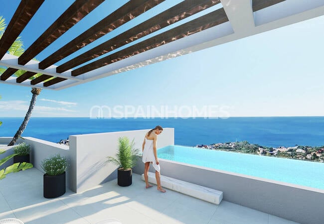 Villas with Private Infinity Pool in Benalmádena Málaga 4