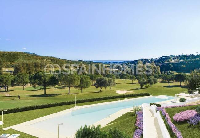 Mijas'ta Güvenlikli Site İçinde Avantajlı Konumlu Golf Daireleri 9