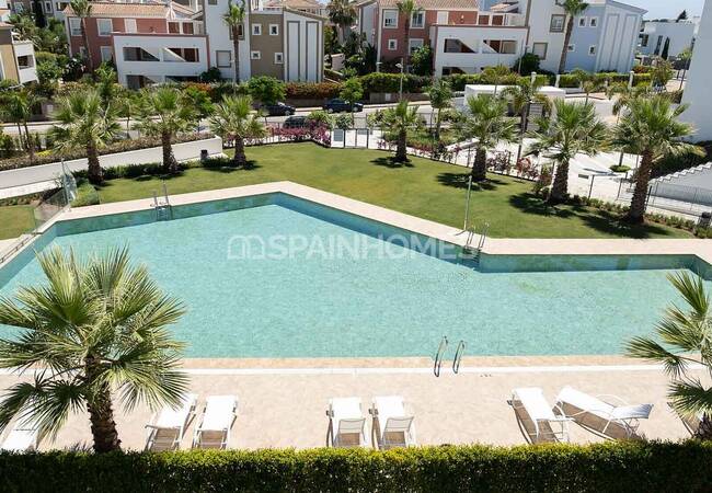Well-located Exclusive Design Apartments in Estepona 2