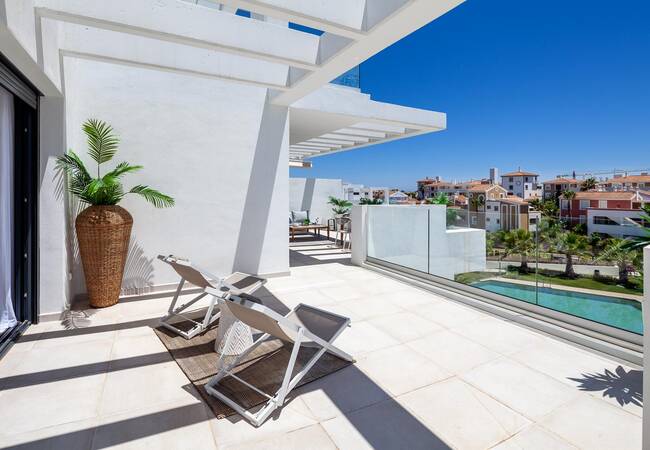 Well-located Exclusive Design Apartments in Estepona 4