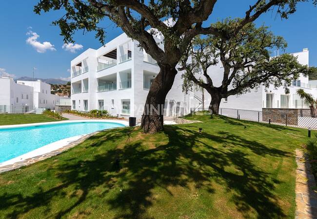 Top Quality Sea View Apartments Surrounded by Nature in Marbella 10