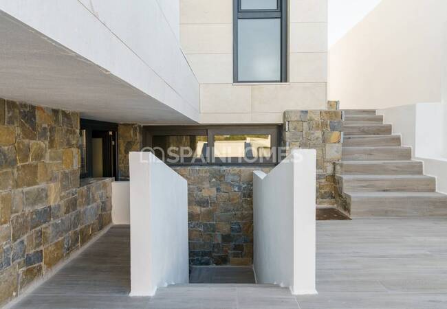 Sea View Villas Front Line to Golf Course in Mijas Costa 13