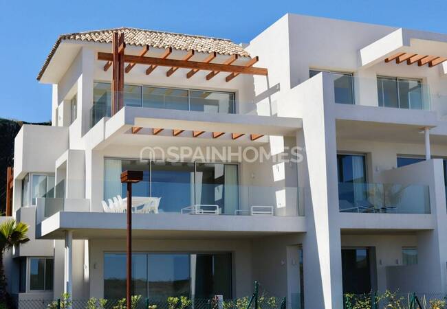 Luxury Apartments Within an Exclusive Community in Benahavis 5