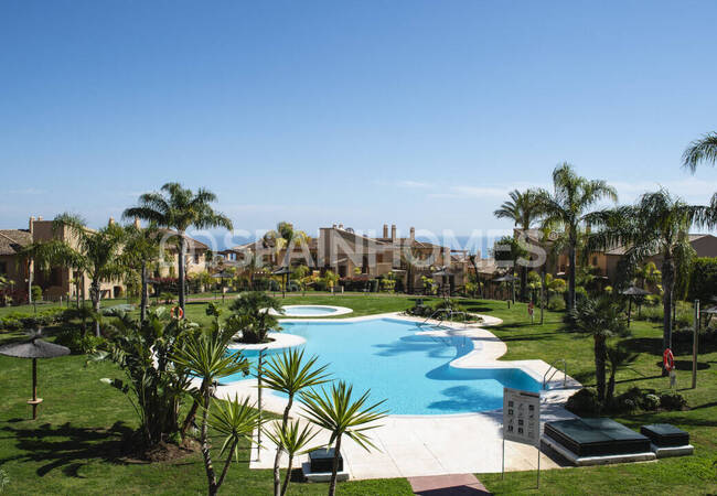 Apartamentos Con Amplias Terrazas En Benahavís 1