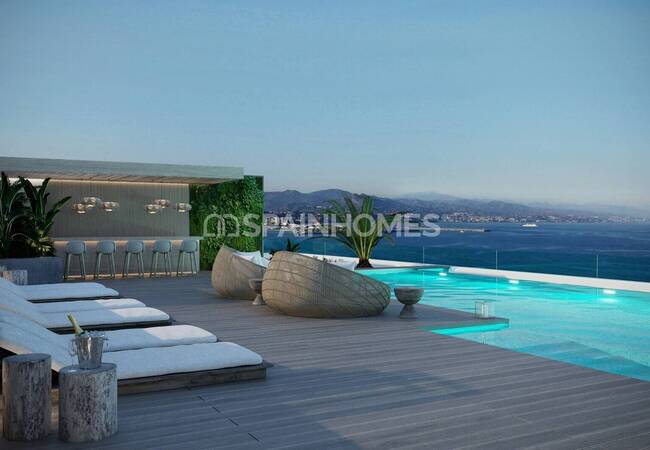 Málaga Şehrinde Yüksek Tavanlara Sahip Ferah Teraslı Daireler 11