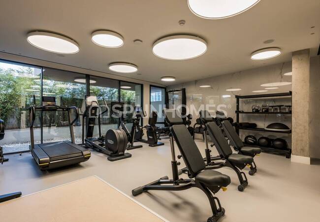 Unique Beachfront Project in Estepona with Luxury Apartment 8