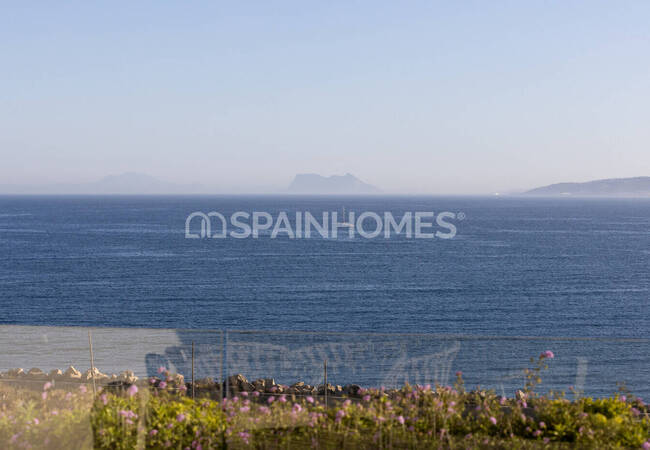 Proyecto único En Primera Línea De Playa En Estepona 9