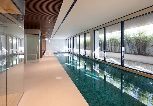 Unique Beachfront Project in Estepona with Luxury Apartment 7