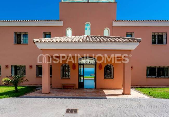 Отдельная Вилла с Видом на Море в Хорошем Месте Бенальмадены 4