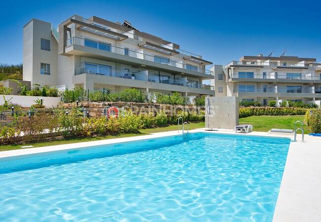 Appartements Contemporains En Lieu De Villégiature À Mijas 2