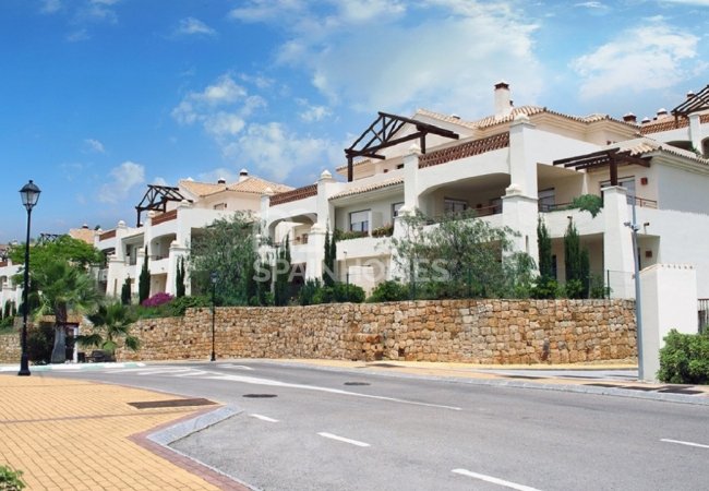 Apartamentos De Estilo Mediterráneo Bien Ubicados En Casares 6
