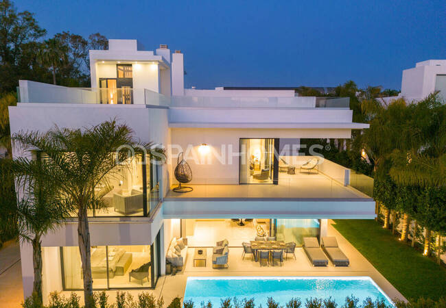 Современные Отдельные Виллы в Престижном Районе Марбельи 6