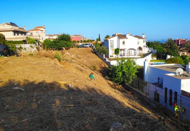 Välbelägen Tomt För En Fristående Villa I Benalmadena 1