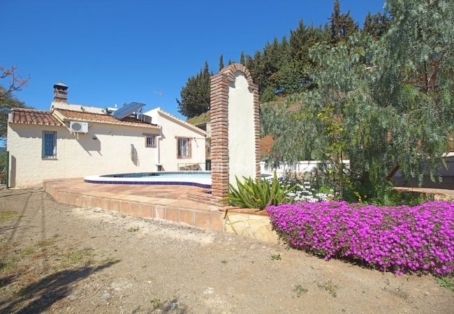 Удачно Расположенный Загородный Дом в Аренасе 13