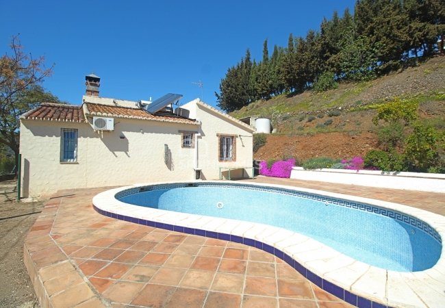 Удачно Расположенный Загородный Дом в Аренасе 10