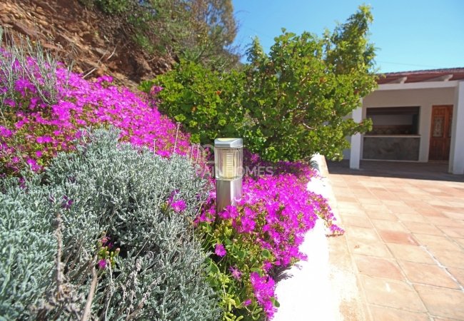 Удачно Расположенный Загородный Дом в Аренасе 11