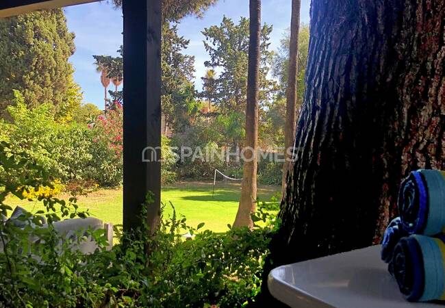 Fuengirola'da Avantajlı Konumda Tropikal Meyve Bahçeli Villa 2